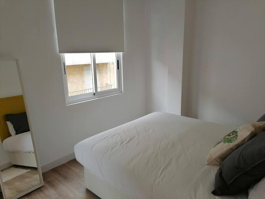Apartamento completamente equipado en el centro de Ferrol. Exterior foto